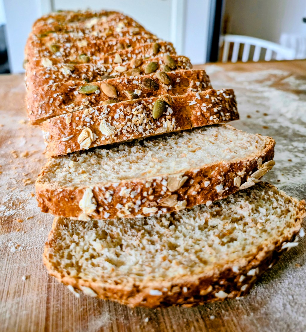 Mustig Frukostlimpa med Havre &&nbsp;Vetekross